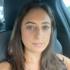 Meet your Posher, Jacqueline